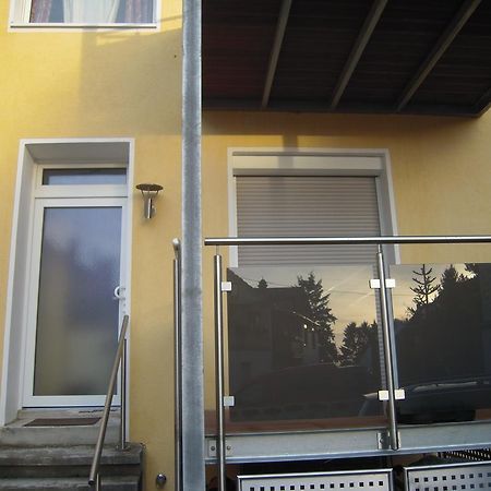 Ferienwohnung Koblenz Zimmer foto