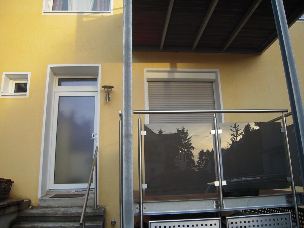Ferienwohnung Koblenz Zimmer foto