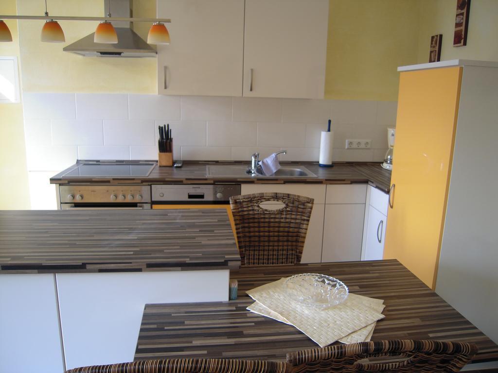 Ferienwohnung Koblenz Zimmer foto