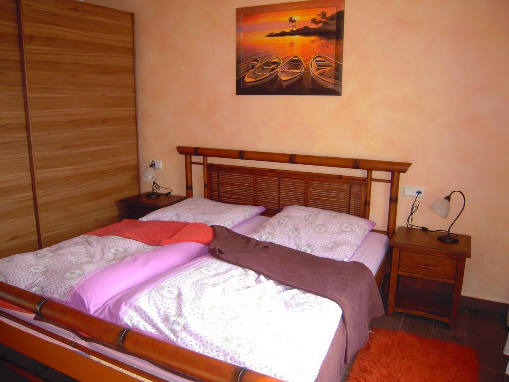 Ferienwohnung Koblenz Zimmer foto